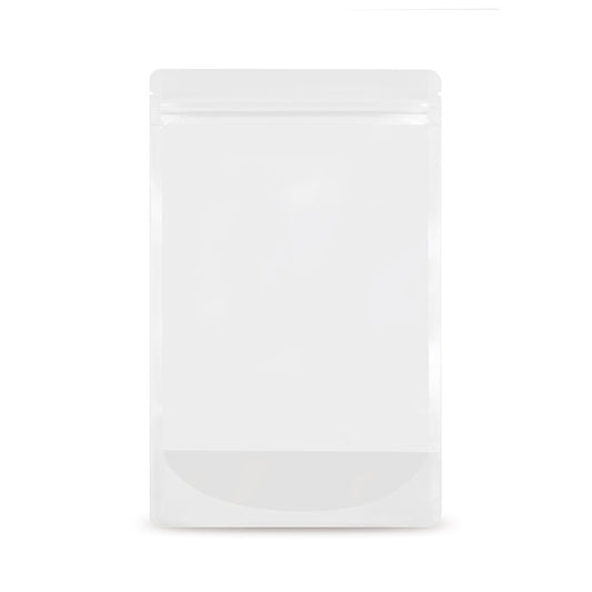 Sachet doypack transparent monomatériau — vue détaillée dans une application d'emballage typique avec exemple de contenu